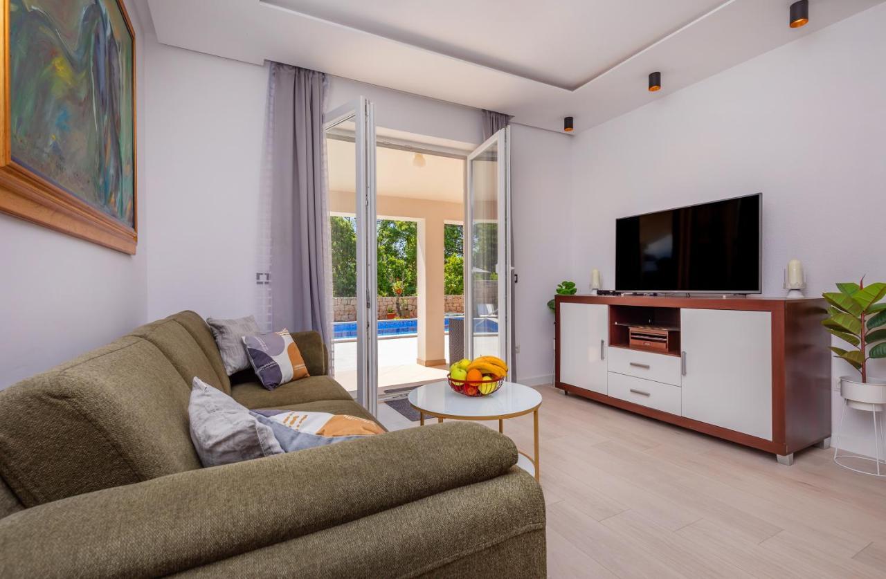 Apartment Holiday Home Doma, Cilipi Near Dubrovnik Εξωτερικό φωτογραφία