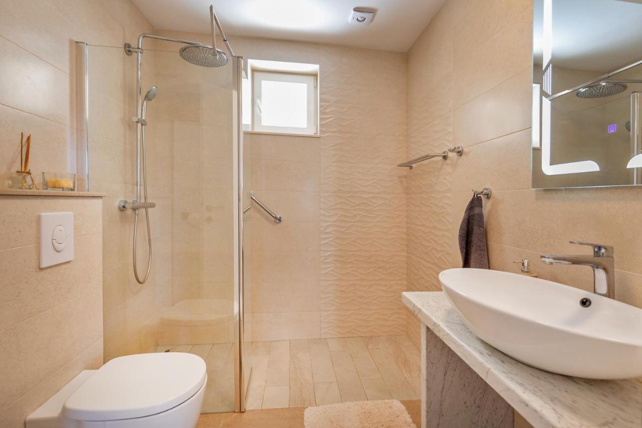 Apartment Holiday Home Doma, Cilipi Near Dubrovnik Εξωτερικό φωτογραφία